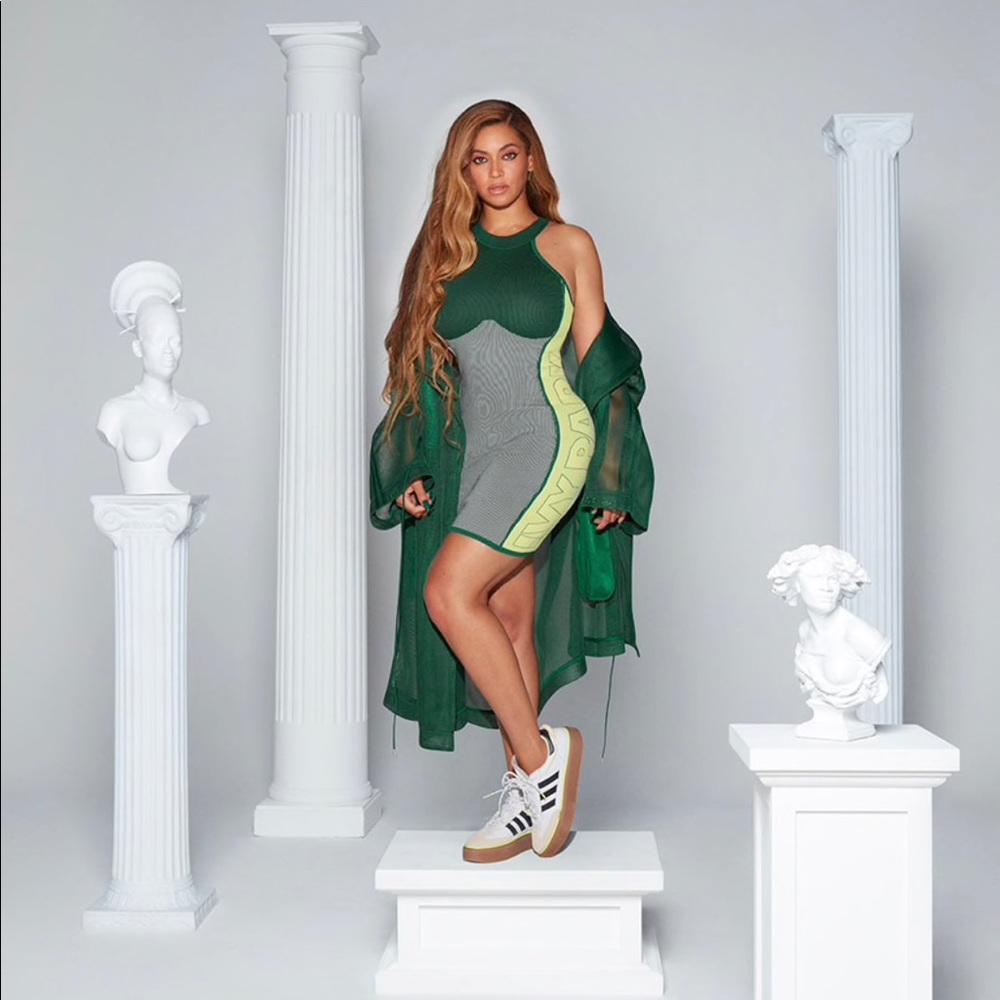 Ivy Park x Adidas Knit Logo Dress Size S